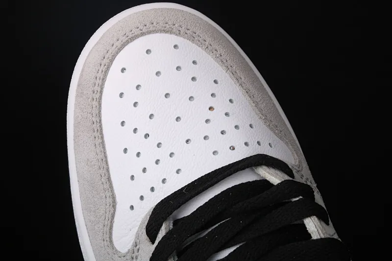 All categories Air Jordan Jordan series basketball shoes Air Jordan 1 High pure original version Air Jordan 1 Light Smoke Gray AJ1 Joe 1 light smoke gray 555088-126